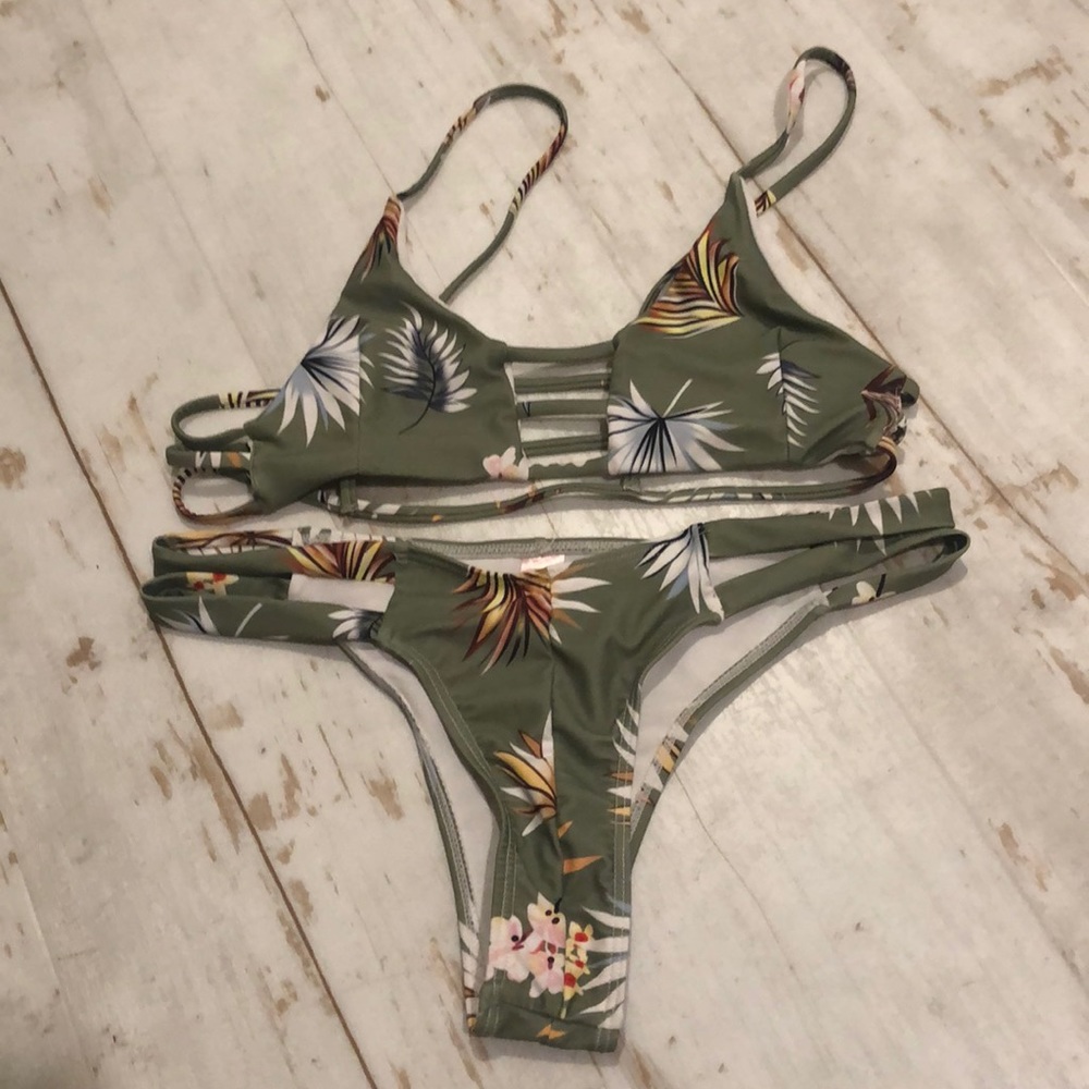 Bikini